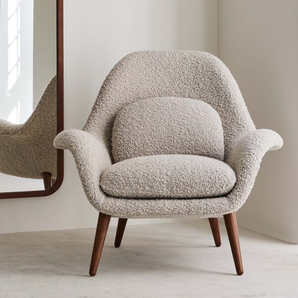 Swoon lounge chair from Fredericia buy online now.
