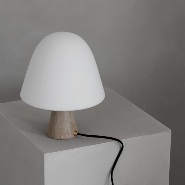 Table lamp Meadow from Fredericia buy online now