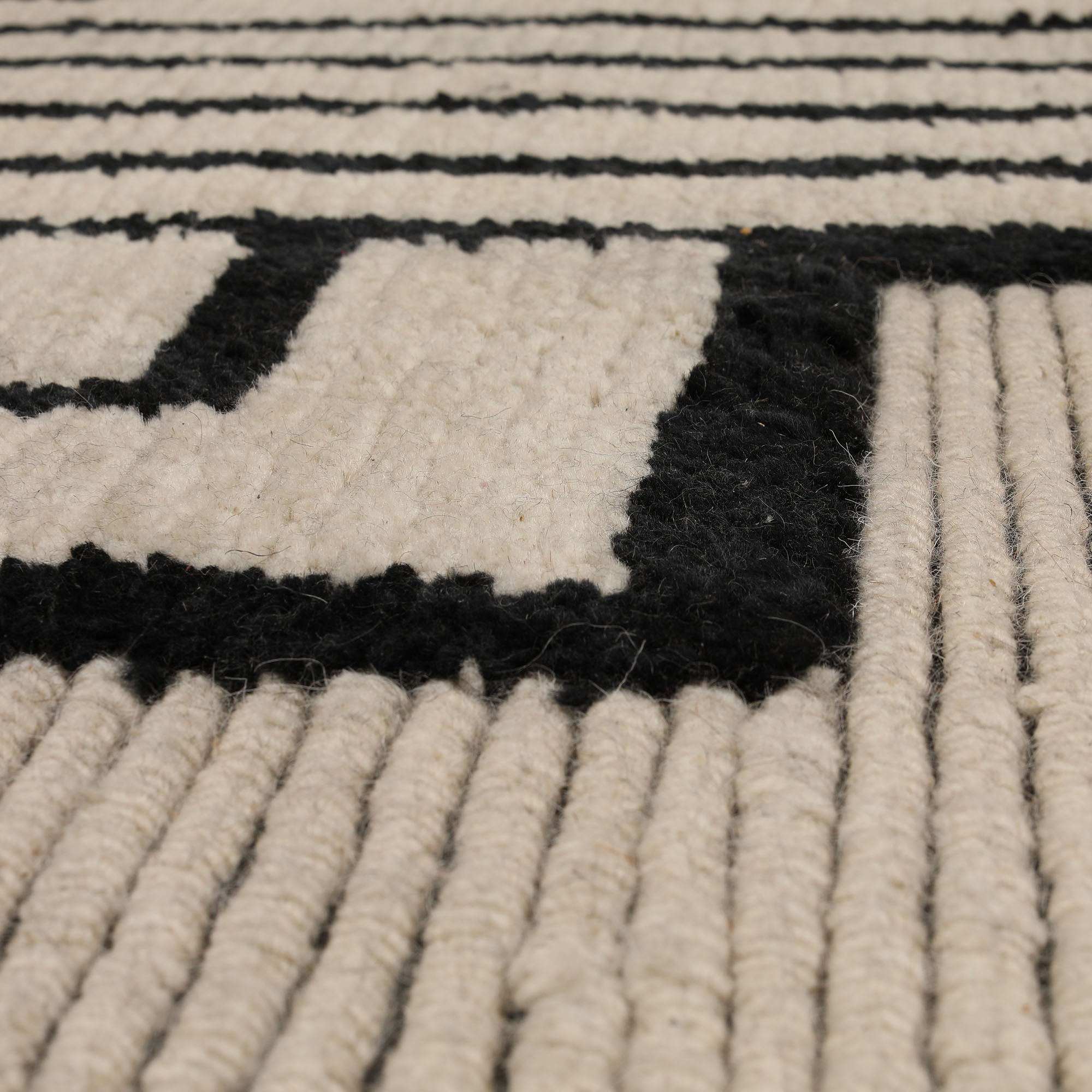 Handmade Design Carpet Asmara By Cc Tapis