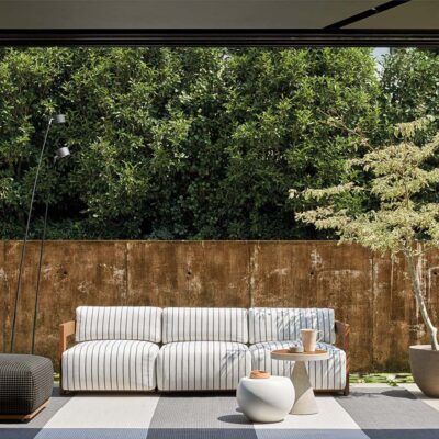 Outdoor-Sofa Claud von Meridiani jetzt exklusiv online kaufen!